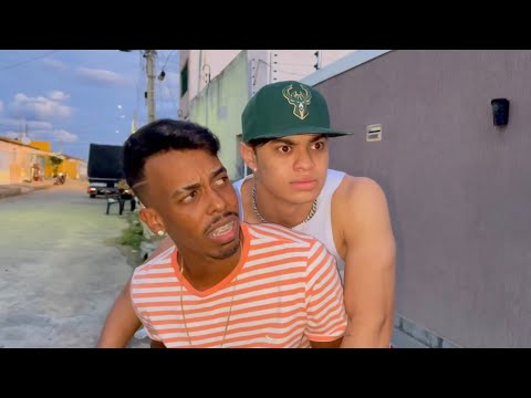 THE BARBECUE OF THE BLACK AND WHITE GUY!!