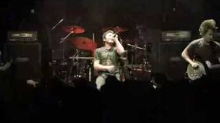 Trapt Live! - STAND UP
