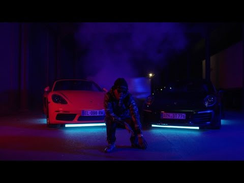 Video thumbnail for Jump dans la Porsche