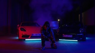 Jump dans la Porsche Music Video