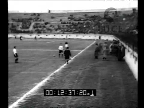 Roma. L'incontro di calcio fra la rappresentativa centro meridionale italiana e la nazionale B