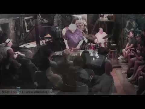 Mundell's Mood - Hendrik Meurkens Quartet Live at Smalls