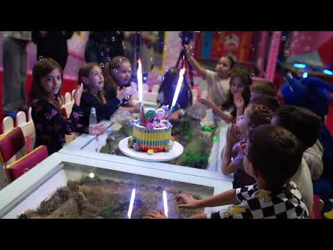 IKI LAND - Prezentare