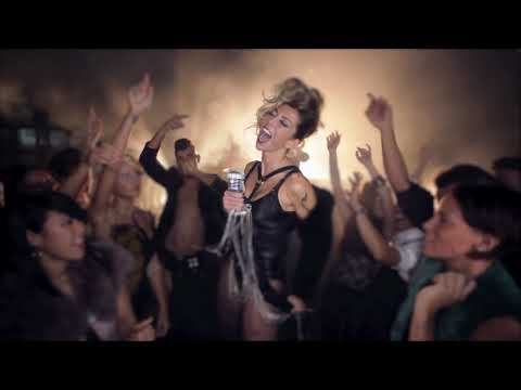 Rebeka Brown, Carlos Gallardo -  FEEL IT INSIDE