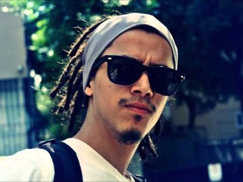 Santi aka Universe Feat. Flo Rhyme & Pala - Sizden Geçti