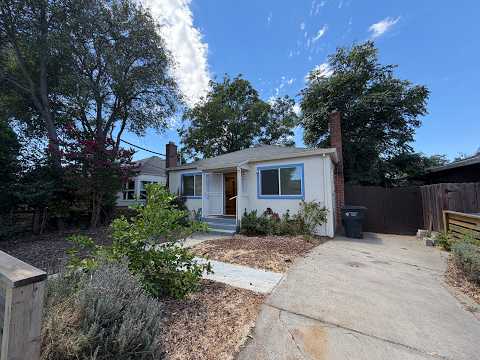 4 bedroom / 2 bathroom + Detached ADU | Single family home in Tahoe Park property video