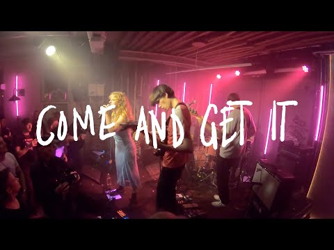 LAWN CHAIR - Come And Get It! (Live at WDR Rockpalast)