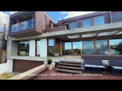 Video de YouTube - Venta casa 4 dormitorios El Chorro