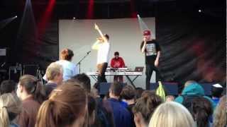Safi en Spreej - Herinner mij - Live @ Crisis Festival 21 juli 2012