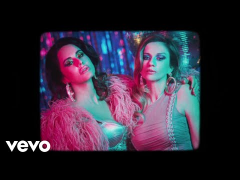 Video thumbnail for Vamos A Bailar (Remix)