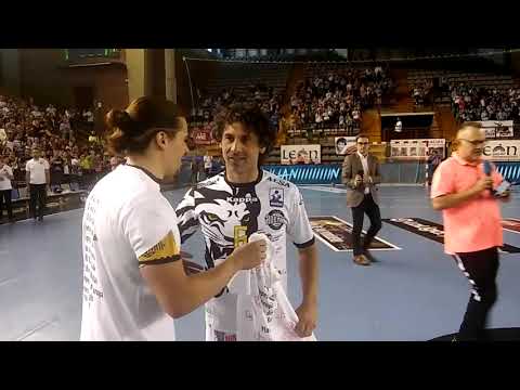 La emotiva despedida de Juanín García