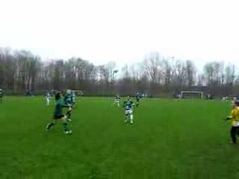 Firo voorzet  Jonathan scoort Almere sv E8 - Eemnes E1 2-18