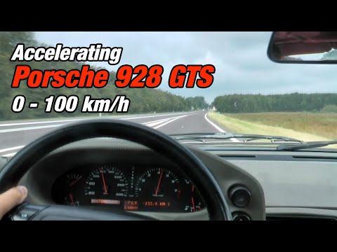 Porsche 928 GTS - Accelleration
