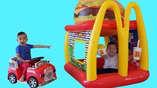 Giant Burger McDonalds Drive Thru Prank Pretend Play With CKN Toys