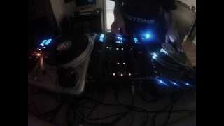 Brisco Jones: Snap Your DNB