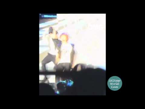 [fancam] 120814 SHINee Onew at MBC DMZ Peace Concert