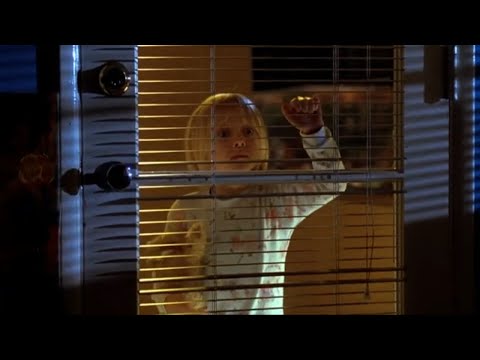 I am sam- best scene -she comes to see daddy EVERY night-amazing scene -Dakota Fanning and Sean Penn