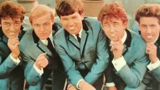08. The Hollies - The Games We Play  (1967)