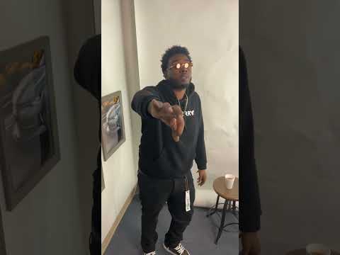 SieteGang Yabbie Not Feeling Manzo’s Camera Skill. | Hilarious