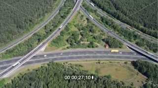 preview picture of video 'Autobahndreieck Potsdam an der BAB A9 - A10 - E30- E51 und E55 bei Beelitz im Bundesland Brandenburg'