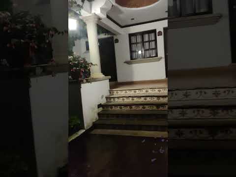 lluvia a las 3 am en Cobán, Alta Verapaz, Guatemala