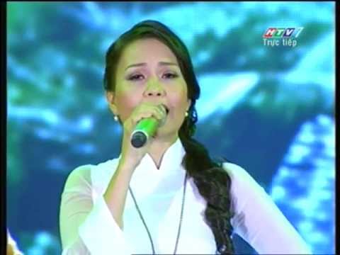 Thể hiện bởi Cẩm Ly