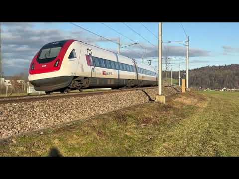 Train traffic in Hendschiken - 11.01.25