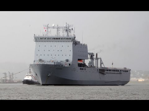 RFA MOUNTS BAY L3008 DEPARTS DEVONPORT NAVAL BASE - 11th December 2020