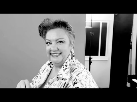 🎵 Kaz Hawkins official music video - 'I Gotta Be Me'