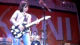 Download lagu Abdee & Blues Friends - Insomnia Blues @ JakBluesFest 17 Dec 2011 mp3