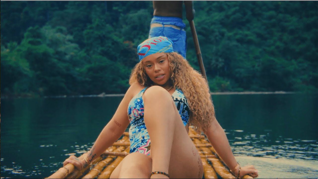 Latto - Somebody (Official Video)