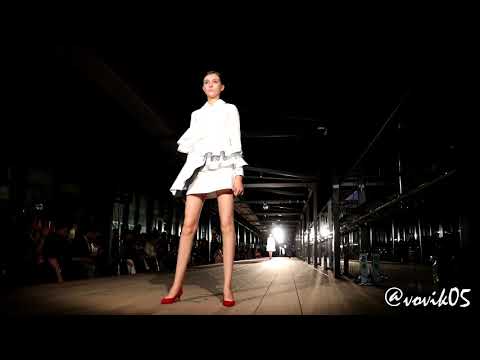 Anna K runway show 2017-09-01 MBKFD SS '18