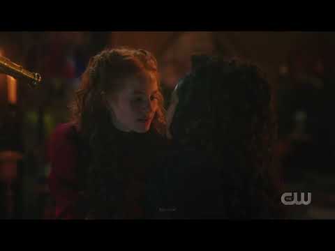 Riverdale 6x04 Kiss Scene   Abigail and Thomasina Chery and Toni #000
