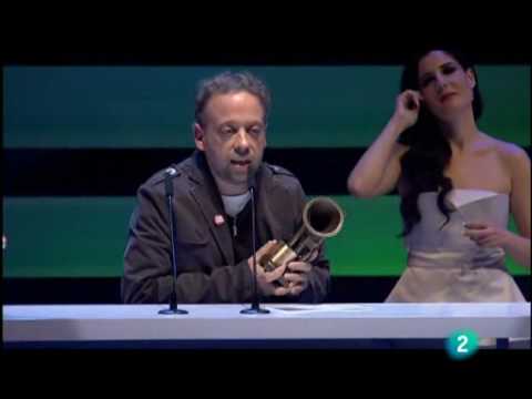 Carlos Bau. Premio a la mejor cancion en gallego; Nada