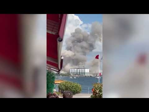 10 души пострадаха при мощна експлозия на терминал за зърно в Турция