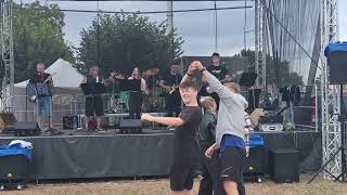 Video Stará čtyřka - Jasná zpráva (cover)