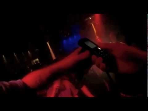 Chada przerywa koncert Versus Klika i Artekfaktem - 25.11.11 Manchester