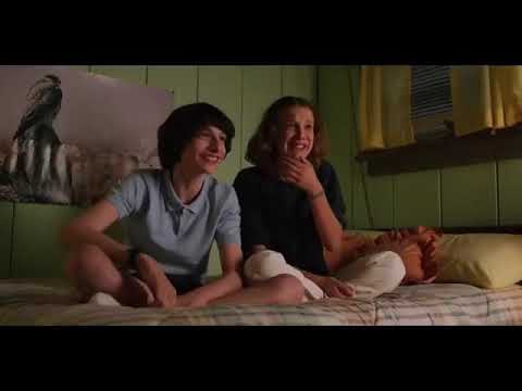 Stranger Things 3 Bloopers "Its Your Grandma"