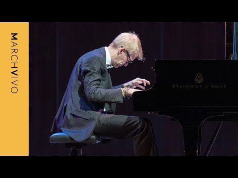 Mompou: Jeunes filles au jardin (Scènes d'enfants) | Luis Fernando Pérez · MarchVivo