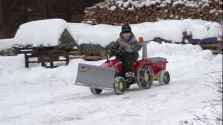 Rolly Toys RollyStreumax Snehový pluh s adaptérom pre traktory Rolly Toys a Unimog, sivý