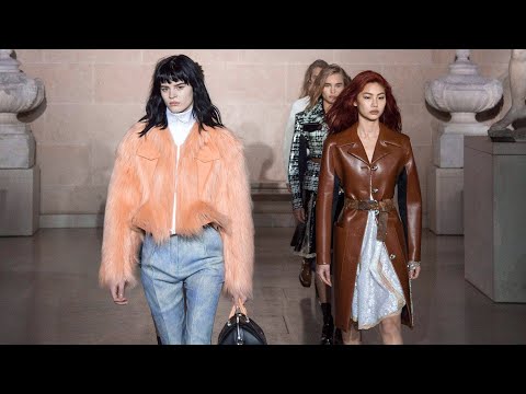 LOUIS VUITTON Fall Winter 2017