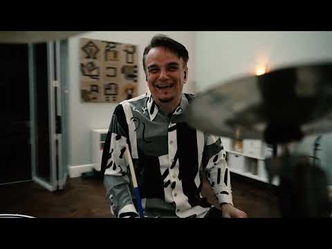 Gavin Harrison / Nick Johnston "The Spin"