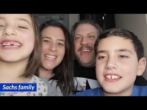 The Jewish community in Vancouver singing Ba'shanna  Ha'baha for the 73th Israel Independence Day