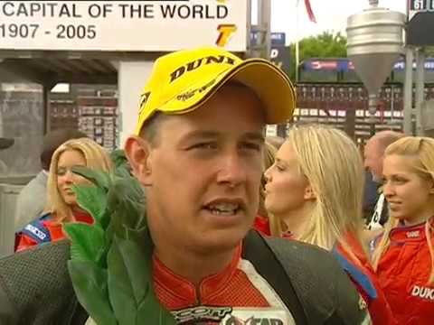 John McGuinness takes his 7th TT Win - Superbike Race 2005