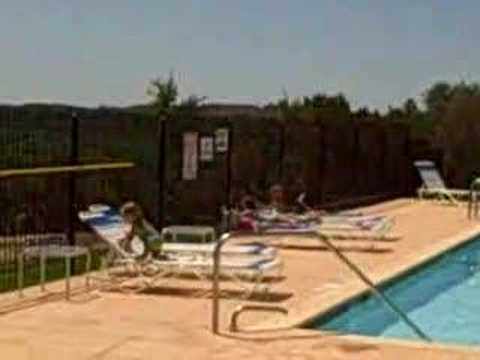 2008-05-18 1. Pool Panorama