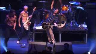 Red Hot Chili Peppers - It's a Long Way Back (Ramones) [Live, Hollywood - USA, 2004]