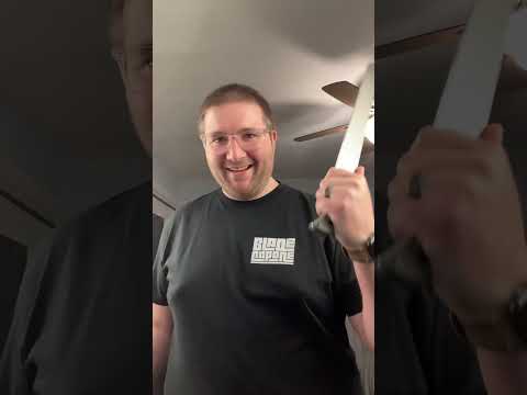 THIS MACHETE IS AWESOME! #youtubeshorts #edc #tools