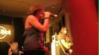 Donnas - Hard Rock Cafe - Like An Animal