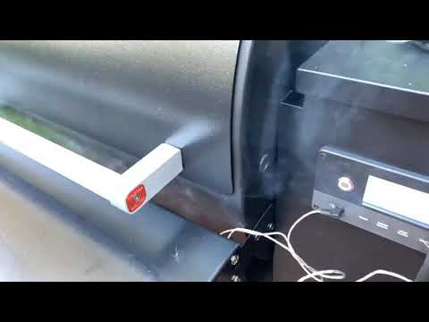 Traeger Ironwood 885 Smoking Door