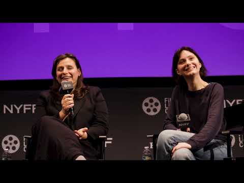 Sandra Wollner and Carla Hüttermann on Everytime